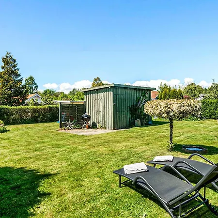 Holiday home 3 Bedroom Beautiful In Odder