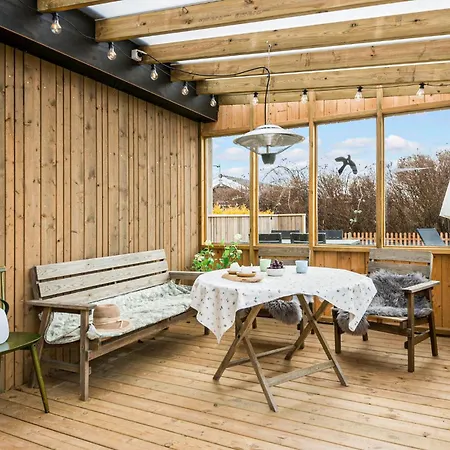 3 Bedroom Beautiful In Odder * Beder