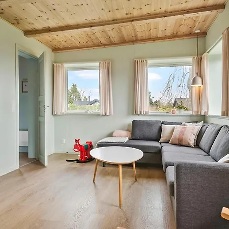 3 Bedroom Beautiful In Odder * Beder