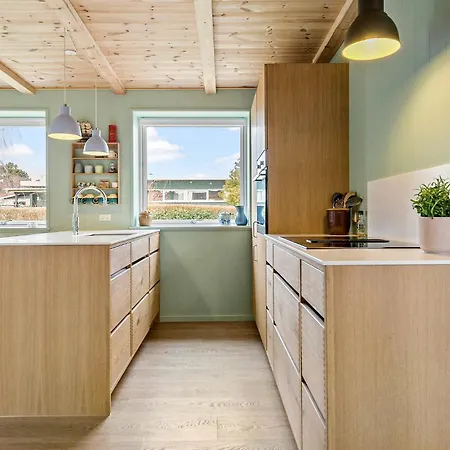 Holiday home 3 Bedroom Beautiful In Odder